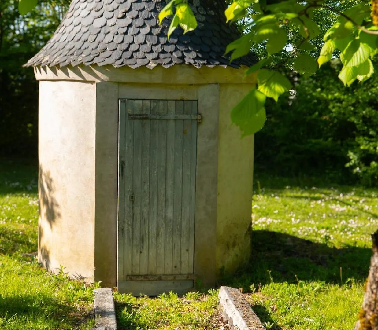 Independent Cottage With Heated Pool Lempaut